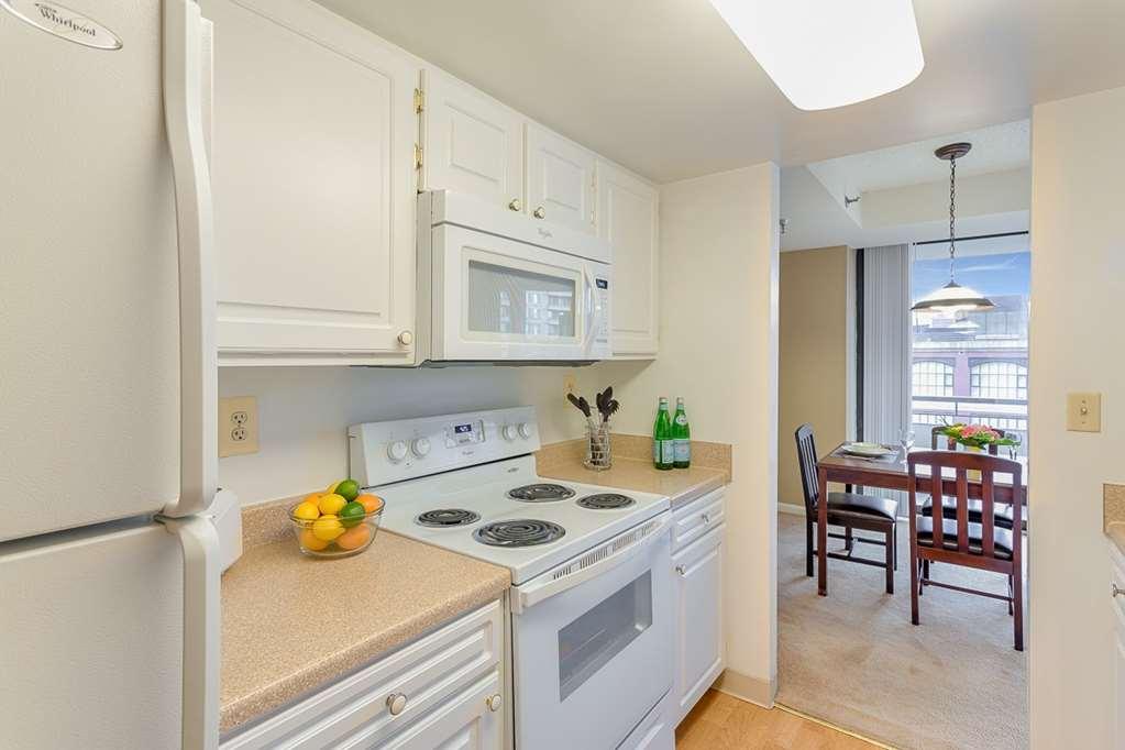 Oakwood Arlington Aparthotel Δωμάτιο φωτογραφία